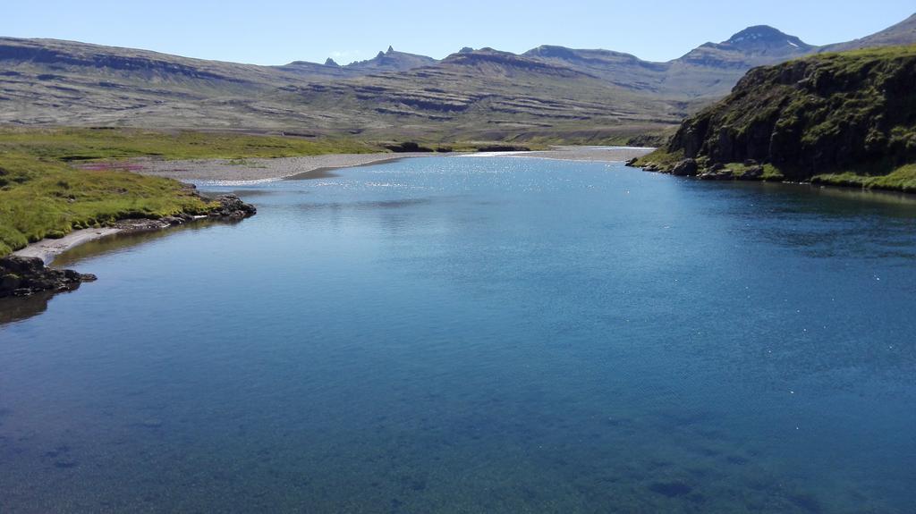 Hotel Stadarborg Breiðdalsvík Exteriör bild